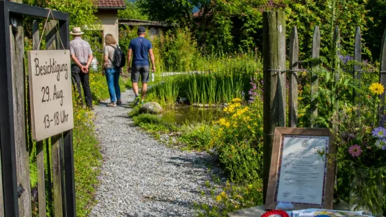 Schwyzer Gemeinde zeichnet drei naturnahe Gärten aus – Siegergarten in Seewen öffnet am 29. August
