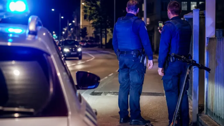 Alkoholisiert und aggressiv: E‑Trottinettfahrer in Arbon festgenommen
