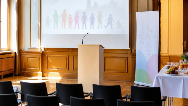 Frauenfeld: Fachreferat zu Bedürfnissen von Kindern und Jugendlichen im Rathaussaal