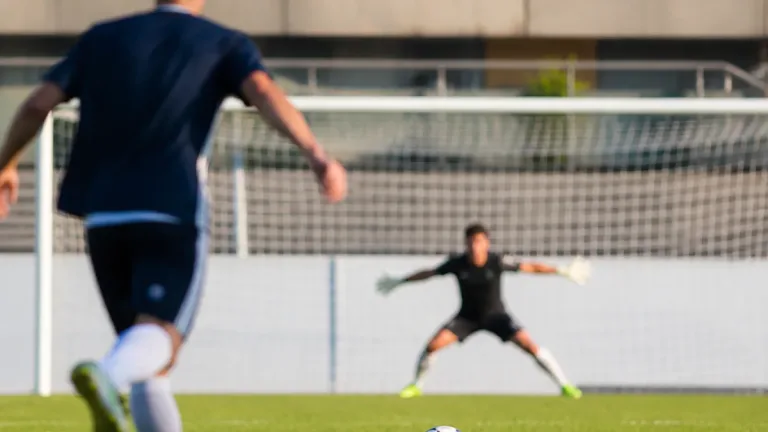 La Chaux-de-Fonds: Penalty-Check – Yoroma Jatta trifft vom Punkt für den FCLC