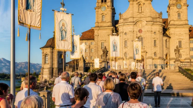 Mariä Himmelfahrt in Einsiedeln: Kloster lädt zur Mitfeier des höchsten Marienfestes ein