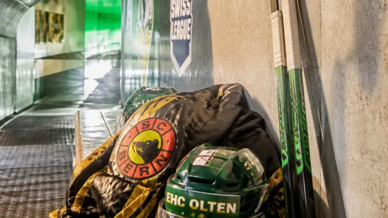 Olten erhält Verstärkung: Levin Moser und Daniels Serkins vom SC Bern auf Leihbasis