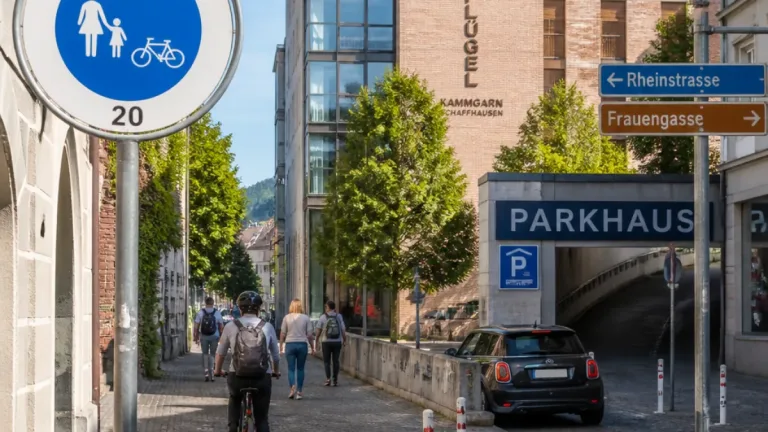 Stadt Schaffhausen plant Begegnungszone und Tempo-30-Zugänge zum neuen Kammgarnareal