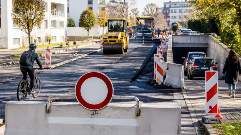 Wohlen: Pilatusstrasse wird für Belagseinbau erneut 24 Stunden gesperrt