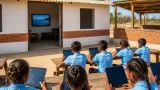 Aulas interactivas y energía solar acercan tecnología a escuelas rurales de La Guajira
