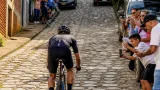 Rigoberto Urán enfrenta la Loma de San José en Sabaneta y completa el ascenso en video