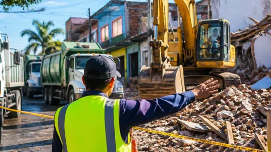 En Dosquebradas crece la polémica por uso de maquinaria y protocolos tras el sismo del 10 de agosto