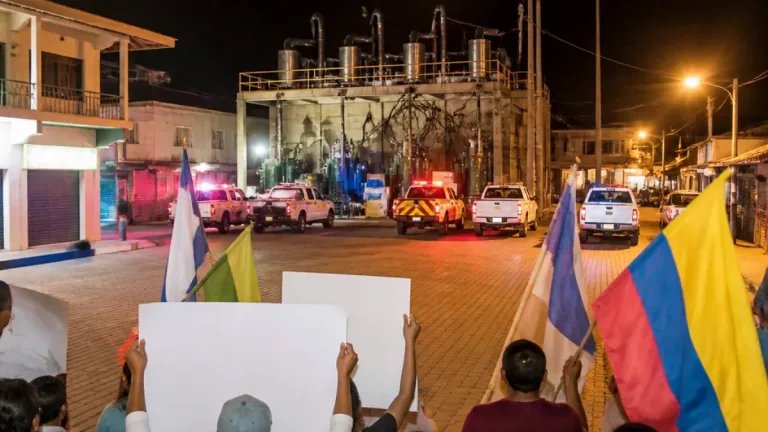 Apagón en Inírida: 40.000 personas sin energía y protestas por fallas en las plantas de GENSA