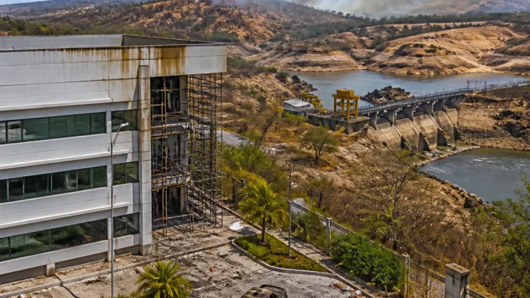 CVC: jarillón y represas resistieron el sismo, pero la región enfrenta sequía e incendios
