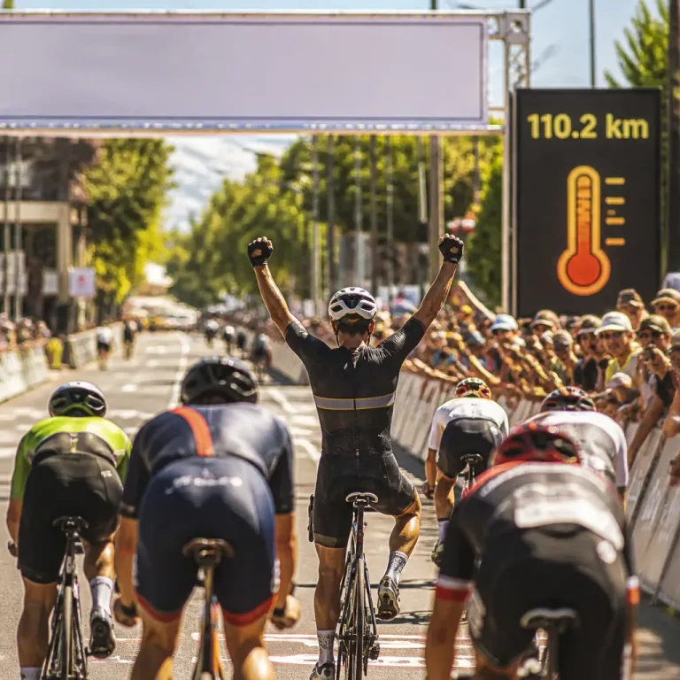 Wout Van Aert gana la etapa 15 y Santiago Buitrago conserva el maillot de la montaña en La Vuelta