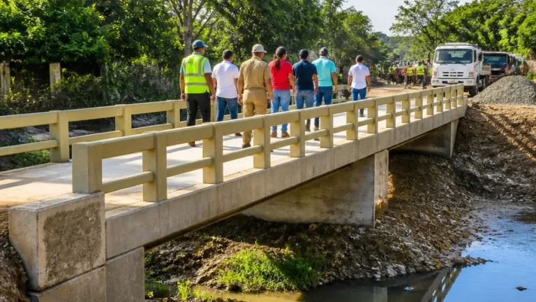 En Baranoa inauguran puente de 6 metros que conecta Villa Encanto y Urbanización San José
