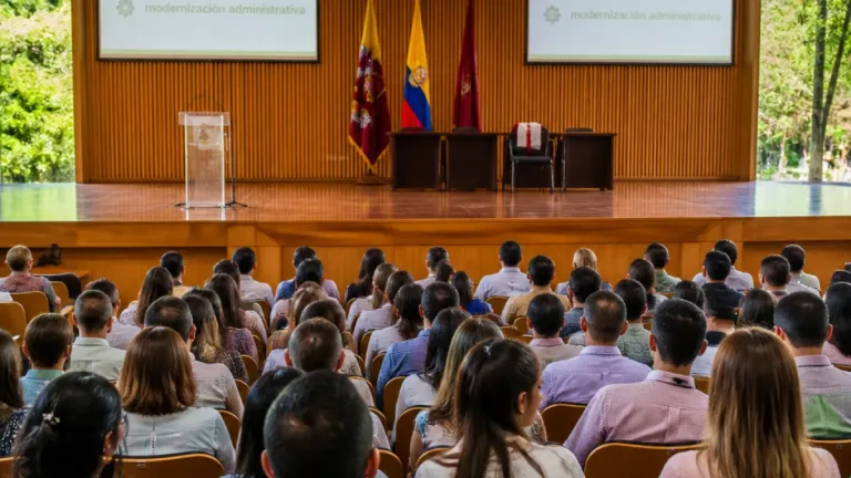 Jonh Jairo Méndez asume rectoría de la Universidad del Tolima con agenda para frenar la deserción y fortalecer planta docente