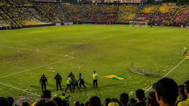 Polémica en el final: la respuesta de Peirano tras incidentes en Bucaramanga