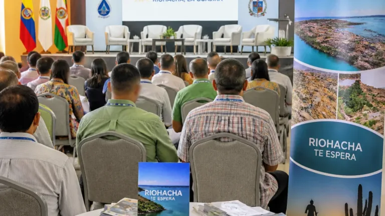 Riohacha refuerza liderazgo local: ediles participaron en el X Congreso Nacional de JAL en Antioquia