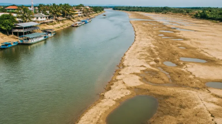 Sequía en Puerto Boyacá reduce hasta 80% el cauce del Magdalena y pone en riesgo actividades locales