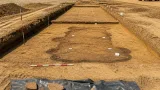 Na trase D35 u Úlibic odhalili archeologové neolitické a bronzové sídliště