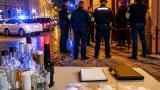 Opilý cizinec napadal kolemjdoucí na Náměstí Republiky, při zákroku zraněn policista