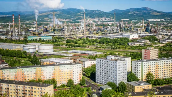 Mostecká rada varuje: mimořádná daň pro rafinérie může oslabit Ústecký kraj