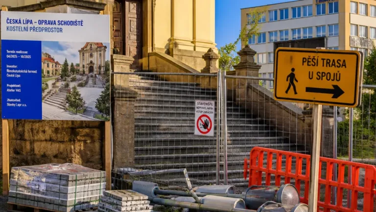 Česká Lípa zahájí v srpnu rekonstrukci schodiště u kostela Narození Panny Marie