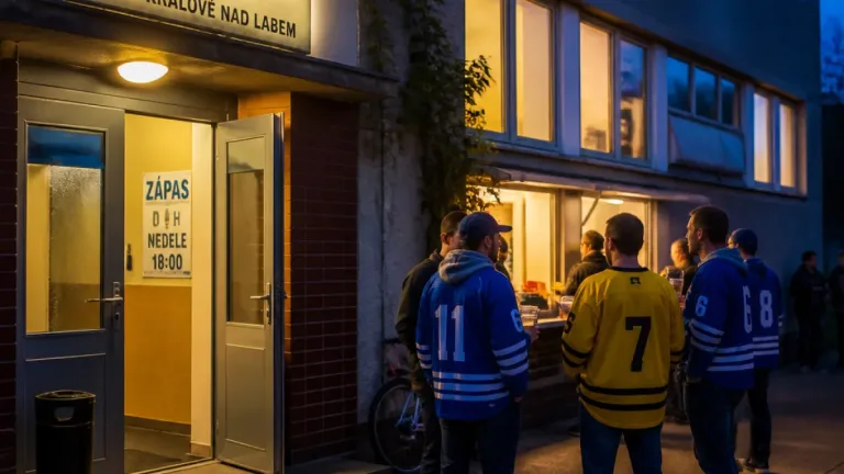 Florbal: FBC Pitbulls Kolín sehrají první venkovní duel sezony v Dvoře Králové