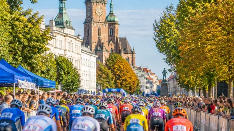 Hradec Králové oživí v září velký cyklistický víkend Road Stage a Grande Finale