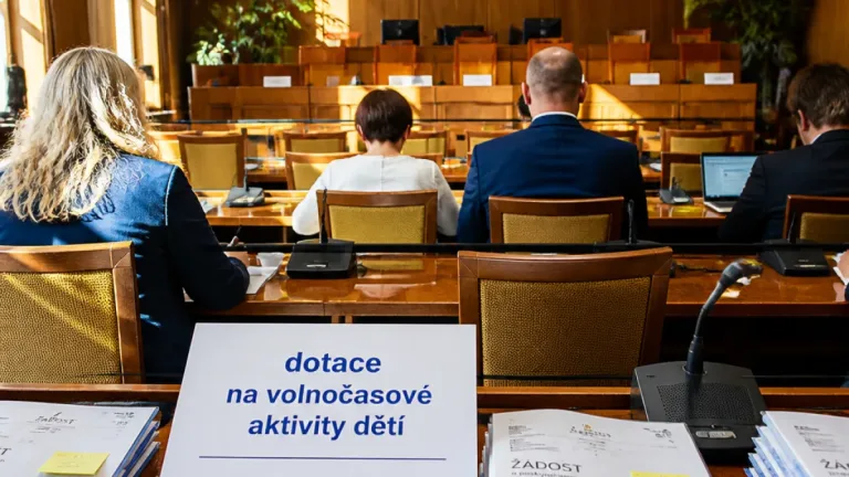 Hradec vyčlenil přes 2 miliony na dotace pro volnočasové aktivity dětí, zvýšil minimální částku