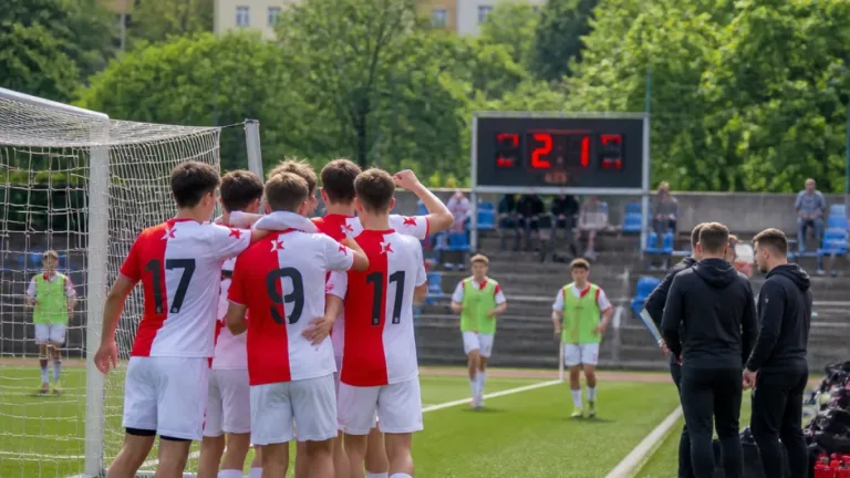 Karlovy Vary: Mládež Slavie si připsala vítězství U19, U17 ztratila body s Tempem