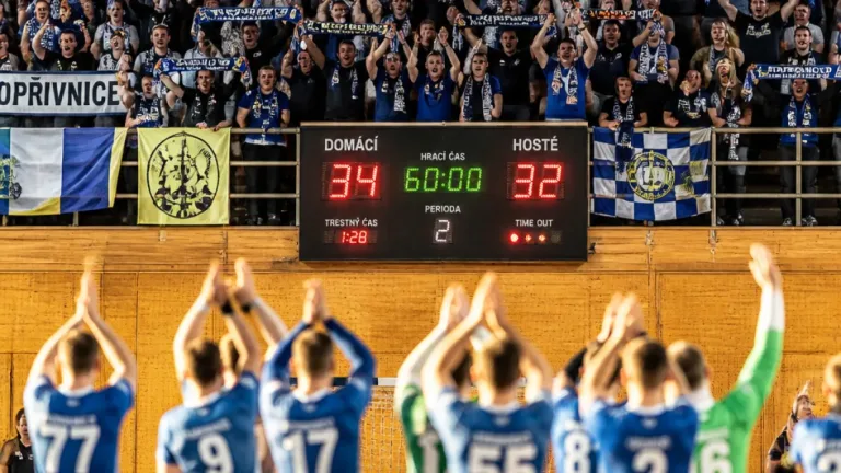 Kopřivnice slaví těsné vítězství v extralize: doma porazila Duklu 34:32
