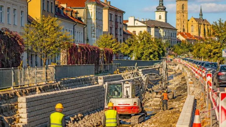 Kutná Hora zahajuje rozsáhlé úpravy Vrchlice. Projekt za ~130 milionů ochrání centrum před stoletou vodou