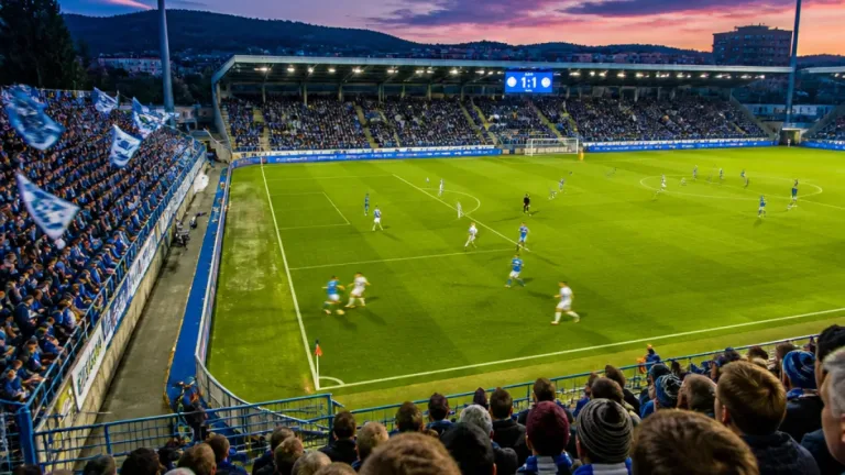 Liberec zabodoval proti Slavii na vyprodaném U Nisy, duel nabídnul napětí i klidné momenty