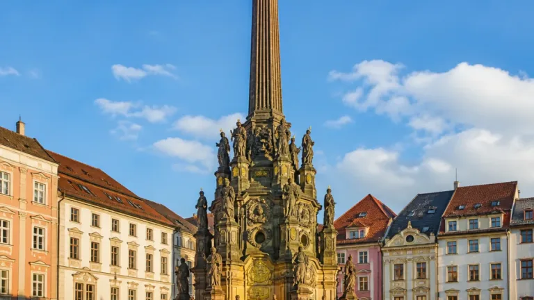 Olomouc: ze Sloupu Nejsvětější Trojice zmizelo lešení, rekonstrukce vstupuje do závěrečné fáze