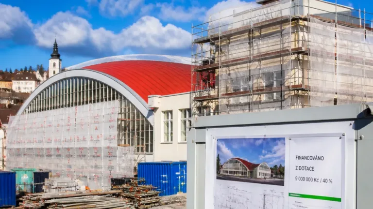 Písek přislíbil Sokolu až 9 milionů na rekonstrukci obloukovky a sokolovny