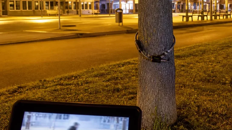 Policie pátrá po muži z videa v případu odcizení kola za 120 tisíc v Napajedlech