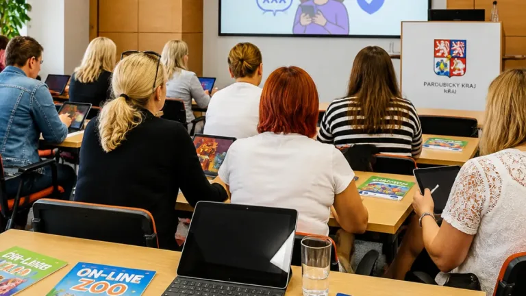 V Chebu promovaly první absolventky magisterského učitelství, kraj finančně podporuje studium