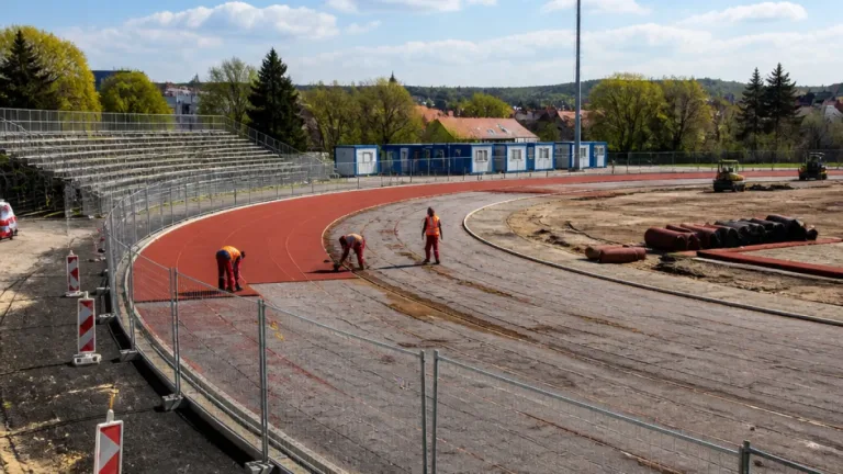 Znojmo modernizuje atletický stadion v Horním parku za zhruba 19 milionů