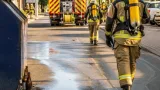 Gefahrstoffeinsatz in Neuss: Salpetersäure aus Flasche verursacht zwei Verletzte