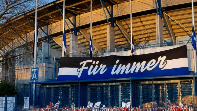 Bielefeld trauert um Jaroslaw Siwinski – Autor der Arminia-Hymne gestorben