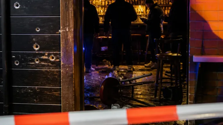 Erneut Schüsse in Berlin: 40‑Jähriger in Bar in Baumschulenweg verletzt
