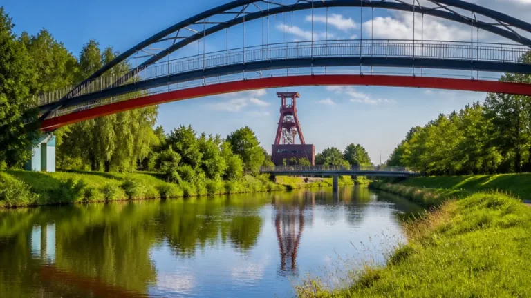 Gelsenkirchen: Staatsschutz ermittelt nach rechtsextremen Schmierereien an mehreren Stellen
