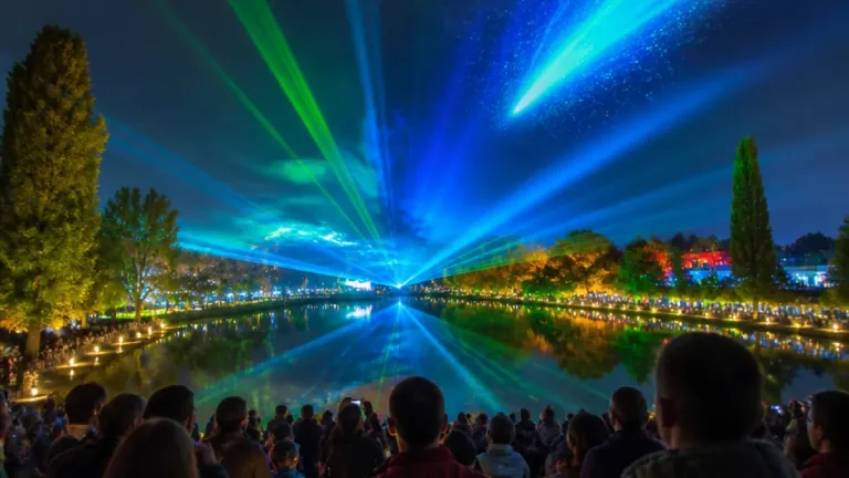 HerbstLichter in Neuss: Laserinstallation zieht zahlreiche Besucher auf die Landesgartenschau