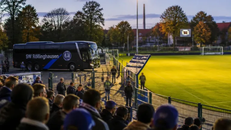 Herne erwartet Bezirksliga-Duell: SW Röllinghausen will nach starkem Start nachlegen