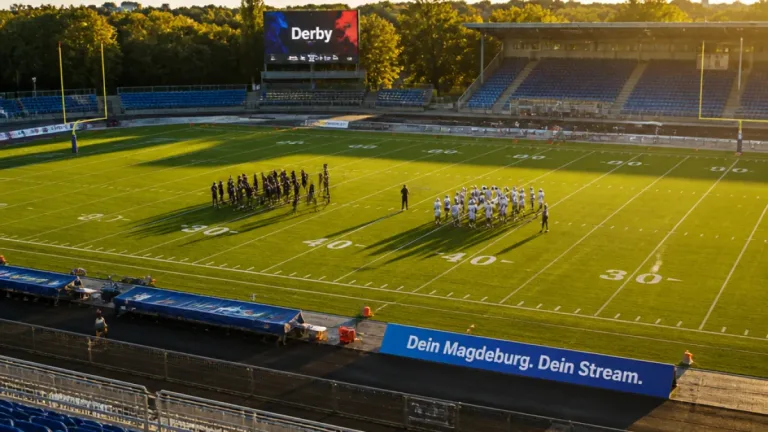 Magdeburg empfängt Halle: Regionalliga-Derby im Heinrich-Germer-Stadion