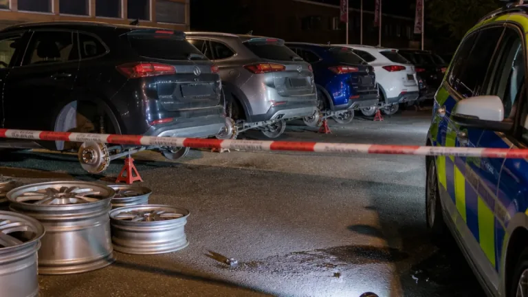 Mehrere BMW-Radsätze in Gotha von Firmengelände gestohlen
