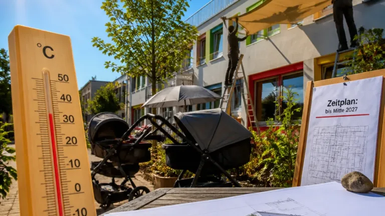 Neunkirchen plant Hitzeschutz für Kitas bis Mitte 2027: Maßnahmen und Zeitplan vorgestellt