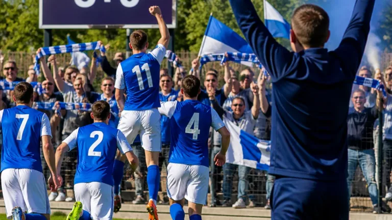 Neuss: FSV Vatan gelingt Traumstart – 8:0 zum Saisonauftakt