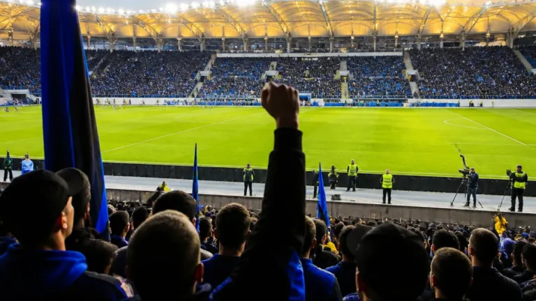 Saarbrücken: Hitlergruß im Ludwigsparkstadion löst Empörung aus