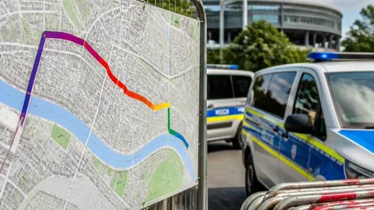 Sicherheitsdebatte vor CSD: Bremen prüft mögliche Anpassung der Demoroute