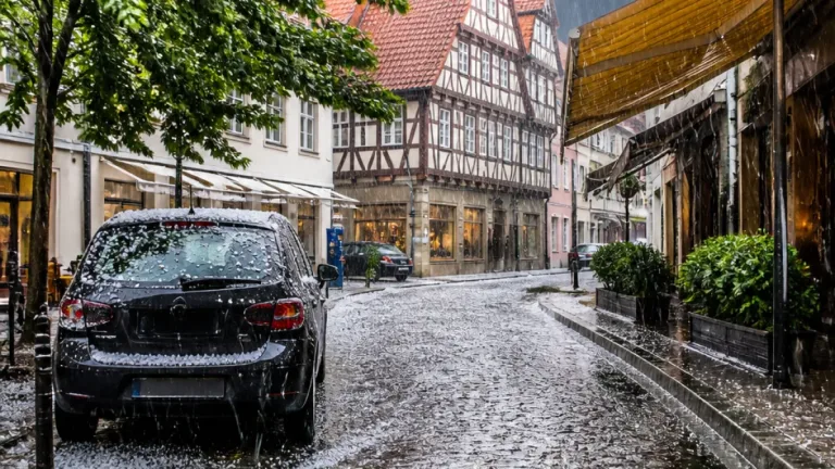 Unwetterwarnung für Reutlingen: Sturmböen, Starkregen und Hagel möglich