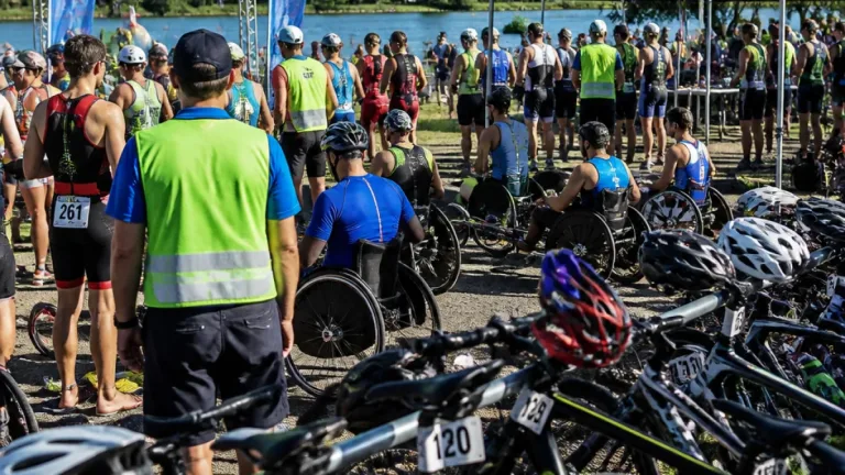 Zwickau Triathlon in Schedewitz: 520 Starter, Staffel der Partnerstädte und prominente Para-Athleten