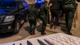 الدرك الوطني بسكيكدة يوقف 9 موقوفين ويضبط أسلحة بيضاء بعد حملة ضد عصابة أحياء